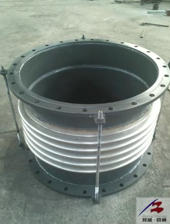 Metal corrugated pipe